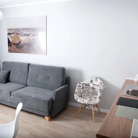 Apartmán Ikar - 2 Pokojowy Przy Morzu Z Balkonem