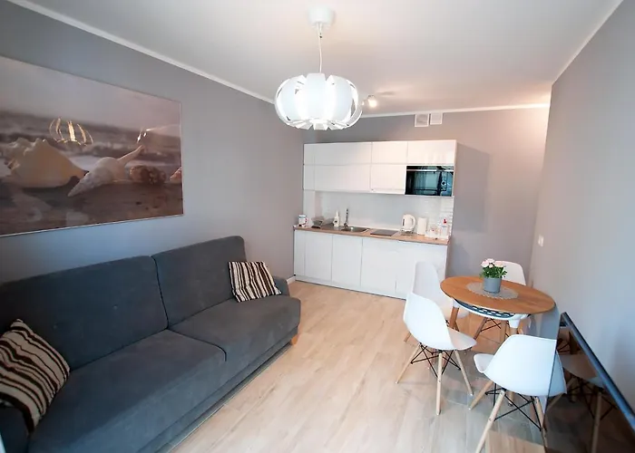 Ikar - 2 Pokojowy Przy Morzu Z Balkonem 아파트